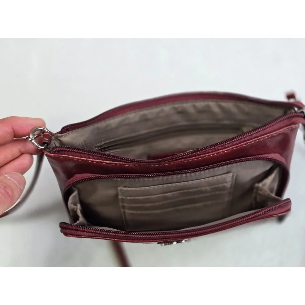 Relic Brick Red Faux Leather Crossbody Bag - Picture 2 of 5